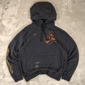 Nike Sportswear Club Go the Extra Smile graphic streetwear athleisure hoodie Med